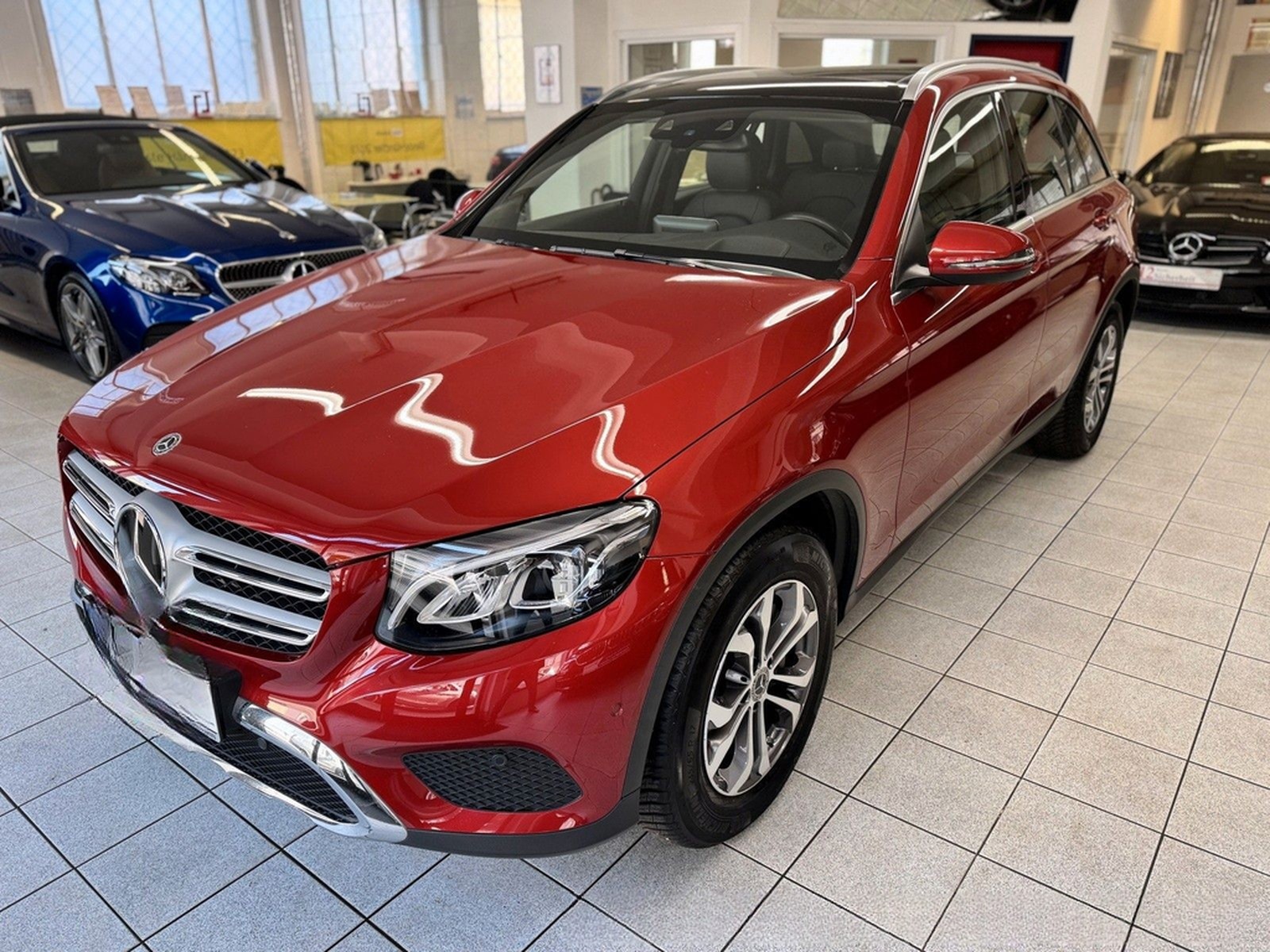Mercedes-Benz GLC 250 4Matic - DISTRONIC PANORAMA KAM HEAD-UP foto 4