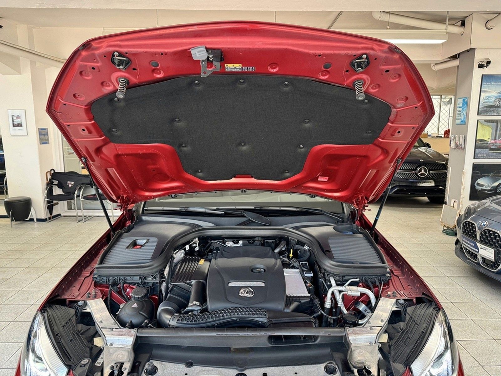 Mercedes-Benz GLC 250 4Matic - DISTRONIC PANORAMA KAM HEAD-UP foto 35