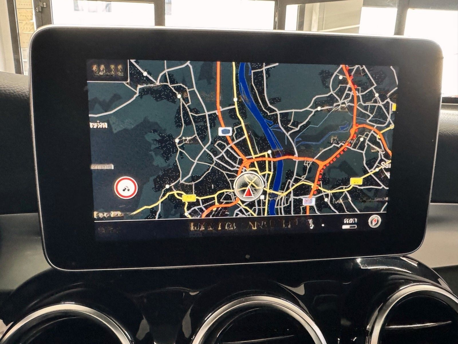 Mercedes-Benz GLC 250 4Matic - DISTRONIC PANORAMA KAM HEAD-UP foto 41