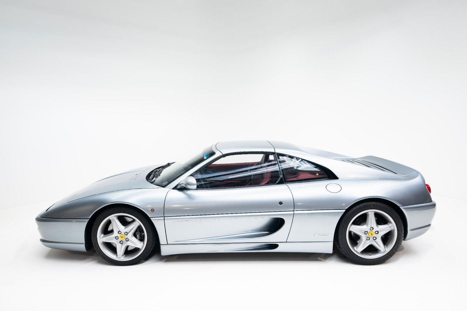 Ferrari F355 GTS *1 of 529* (Zanasi Restored) foto 2