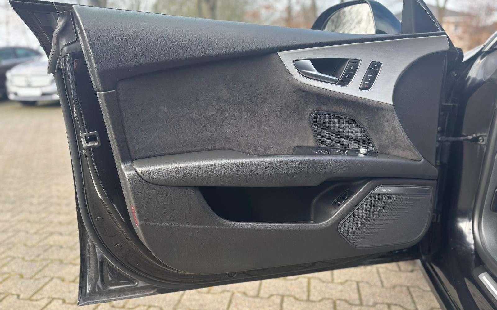 Audi A7 Sportback 3,0 TFSI quattro S-tronic foto 20