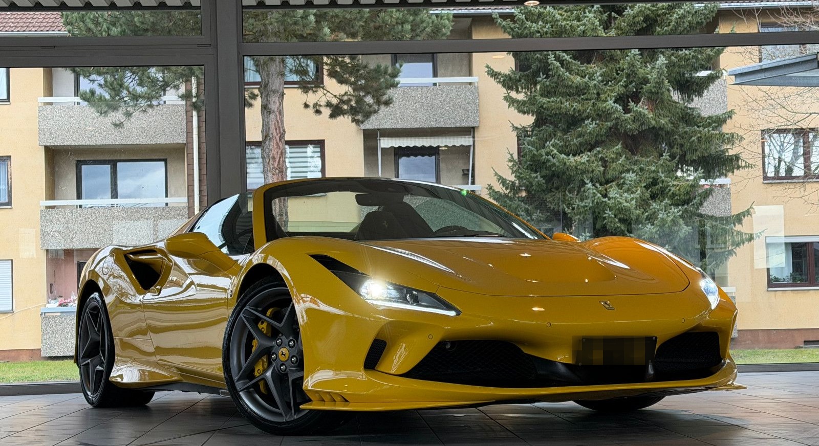 Ferrari F8 Spider /LIFT/KAMERA/CARBON-LED-LENK./MEMORY foto 3