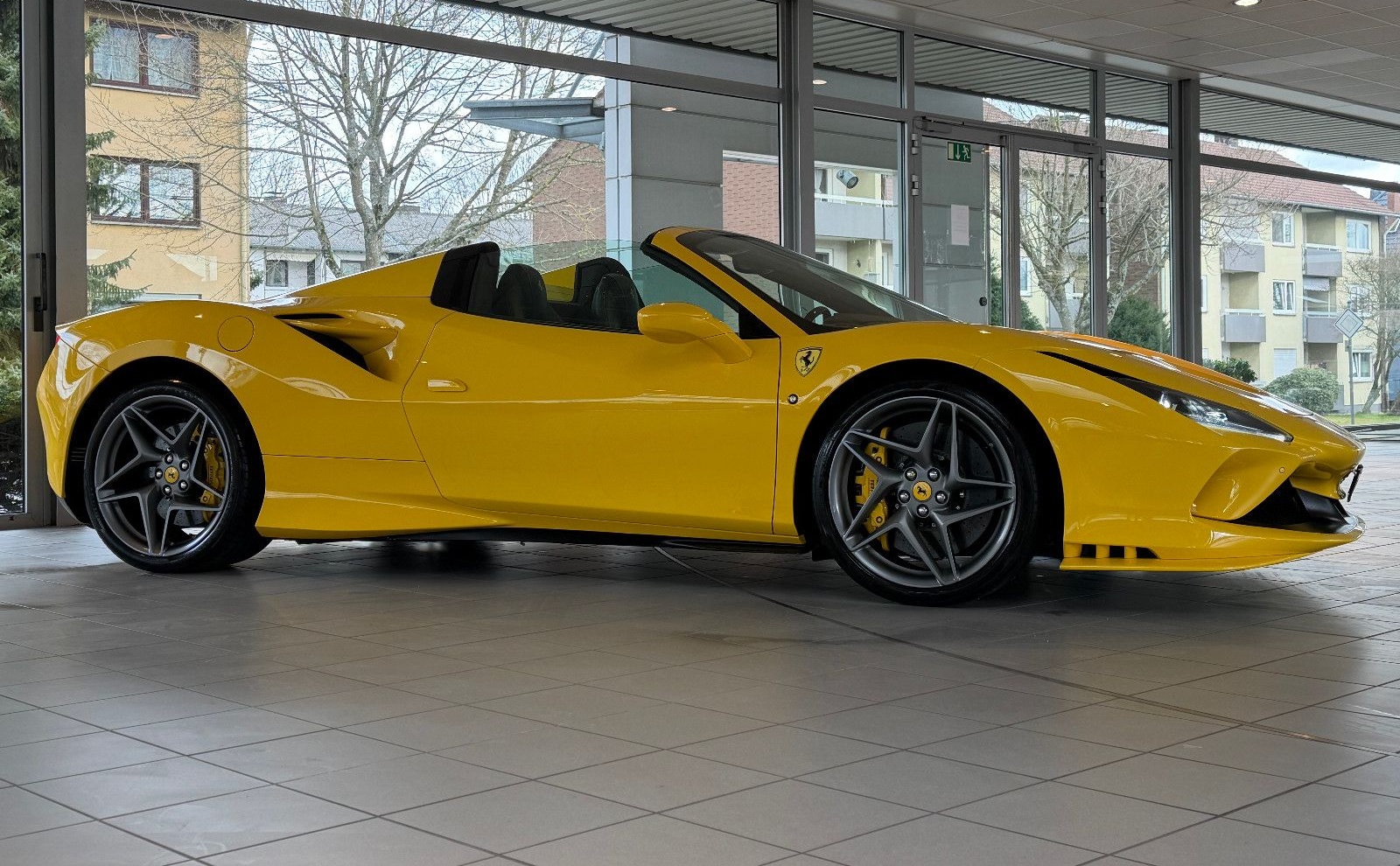 Ferrari F8 Spider /LIFT/KAMERA/CARBON-LED-LENK./MEMORY foto 5