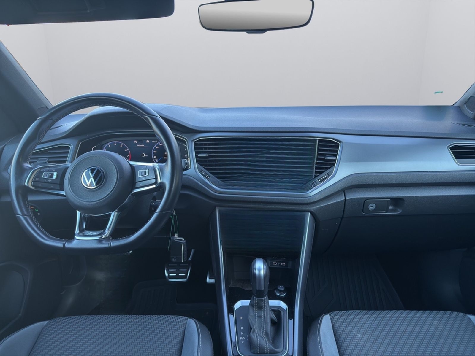 Volkswagen T-Roc Cabriolet R-Line*CARPLAY*LED*SCHECKHEFT* foto 11