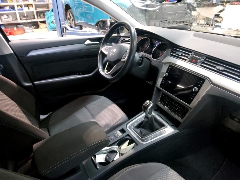 Volkswagen Passat Variant 2.0 TDI +AHK +LED +ACC +NAVI +SHZ foto 6