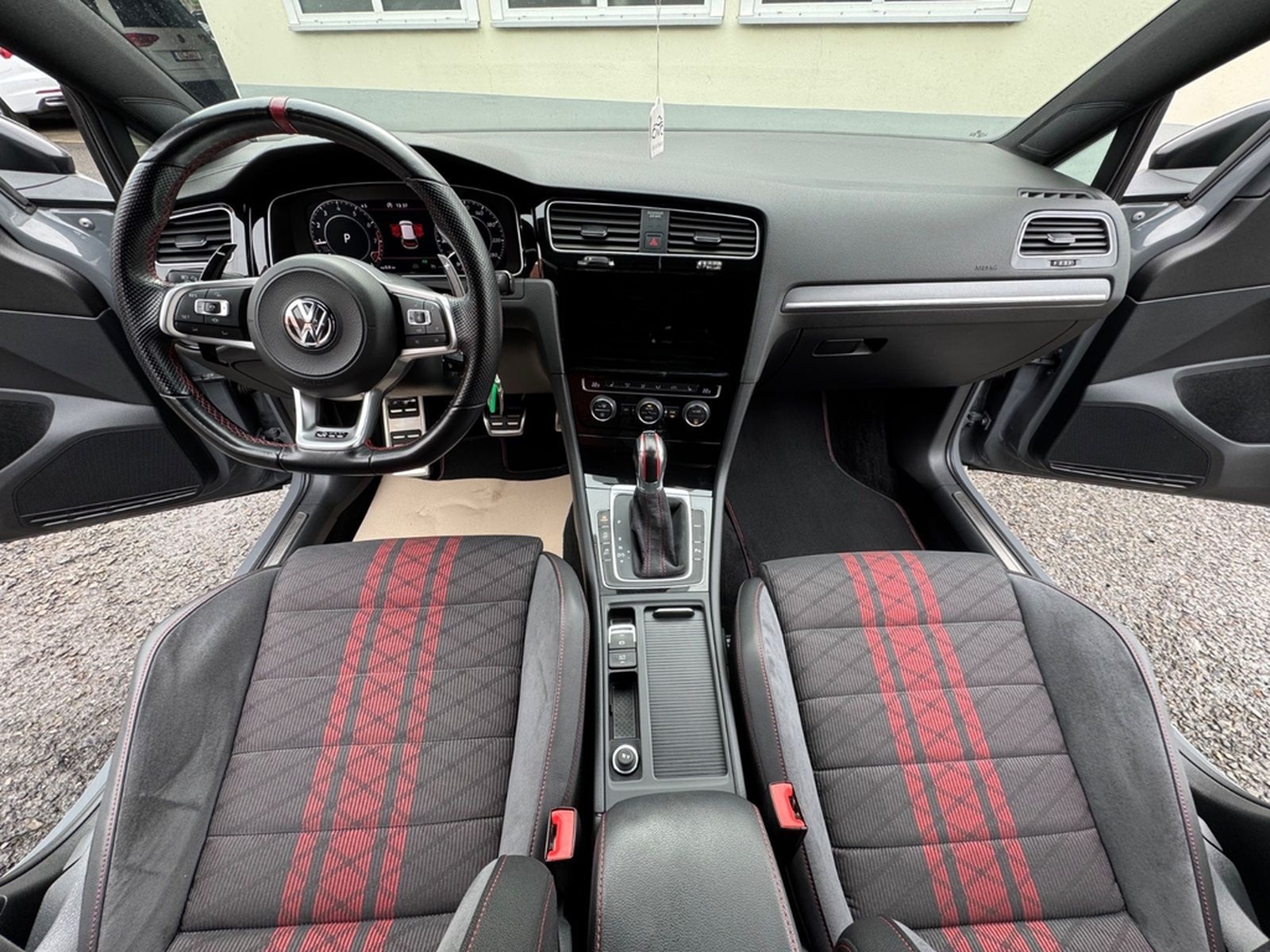 Volkswagen Golf VII DSG Lim. GTI TCR Akrapovic/H&R/Digital foto 20