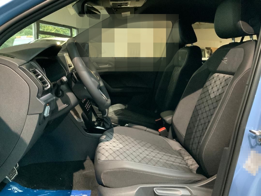 Volkswagen T-Cross R-Line 1.5 TSI DSG AHK+MATRIX+APP foto 12