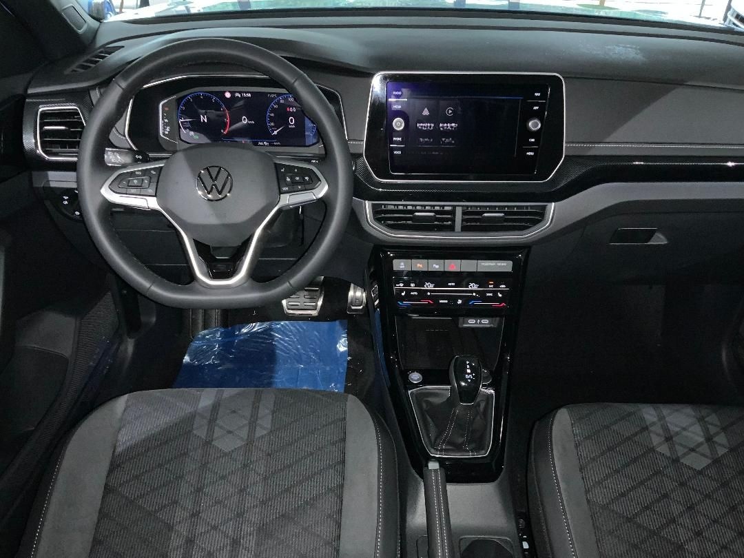 Volkswagen T-Cross R-Line 1.5 TSI DSG AHK+MATRIX+APP foto 5