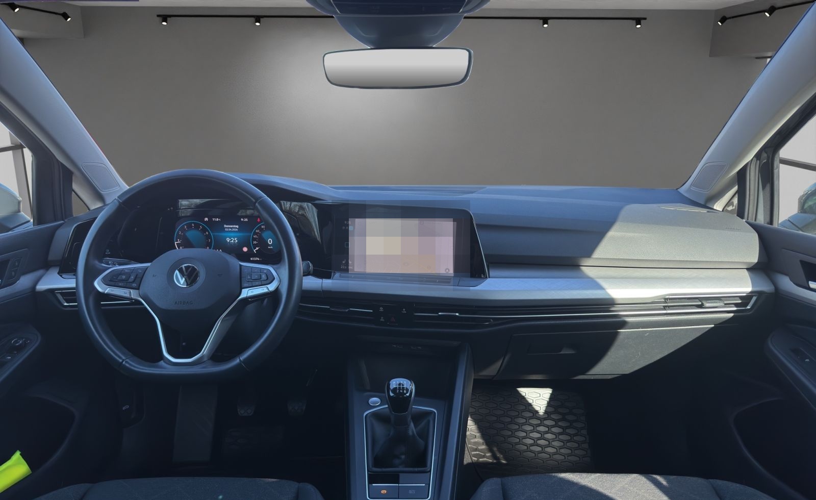 Volkswagen Golf VIII 1.5TSI Life NAVI+KAMERA+LED foto 12