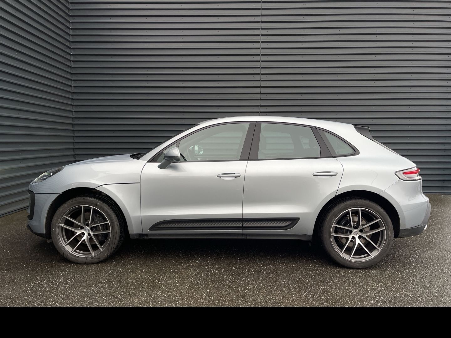 Porsche Macan Standheizung Surround View Luftfederung foto 2