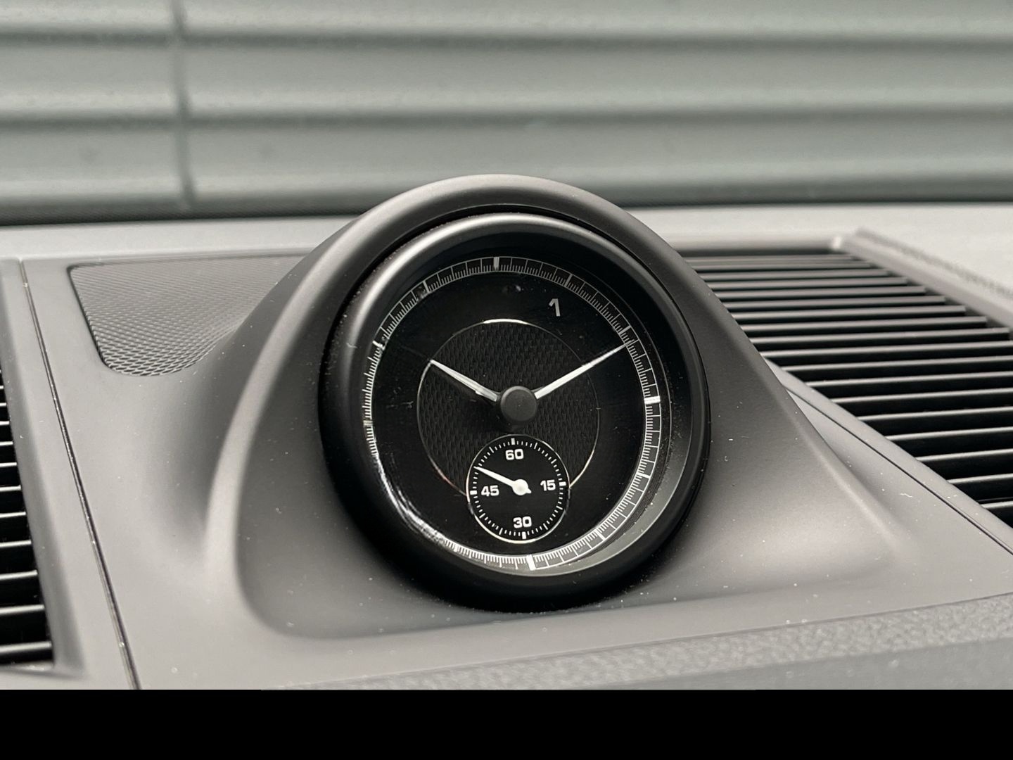 Porsche Macan Standheizung Surround View Luftfederung foto 23