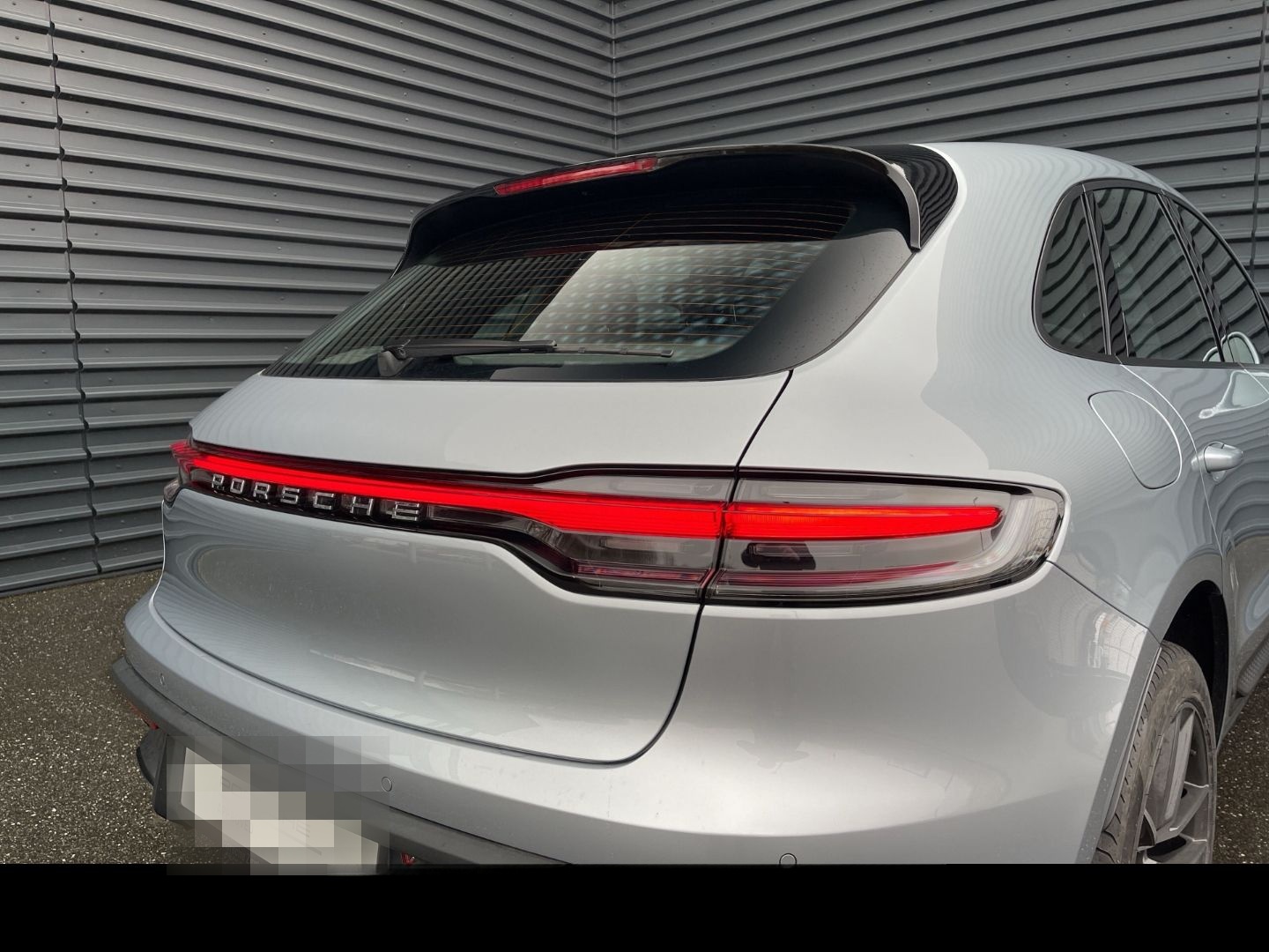 Porsche Macan Standheizung Surround View Luftfederung foto 10