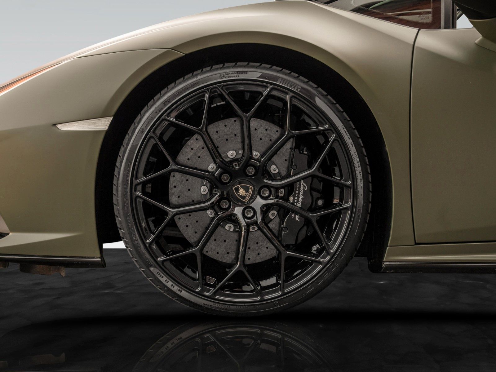 Lamborghini Huracán EVO Spyder | Style Package | Front Lift foto 10