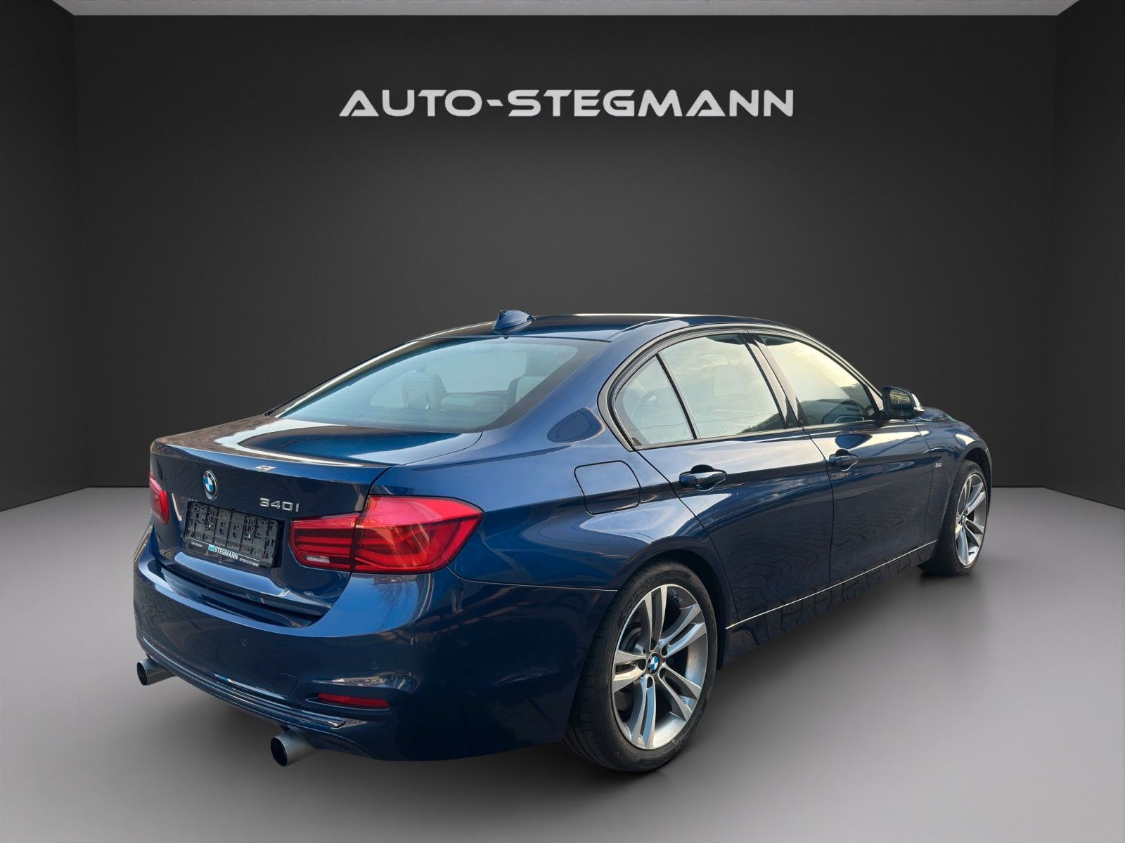 BMW 340i Sport Line /Leder/Sportsitze/Rückfahrkamera foto 5