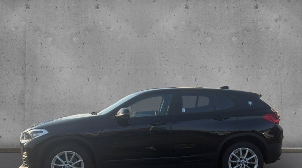 BMW X2 sDrive18i Advantage LED Navi Temp Klimaauto foto 2