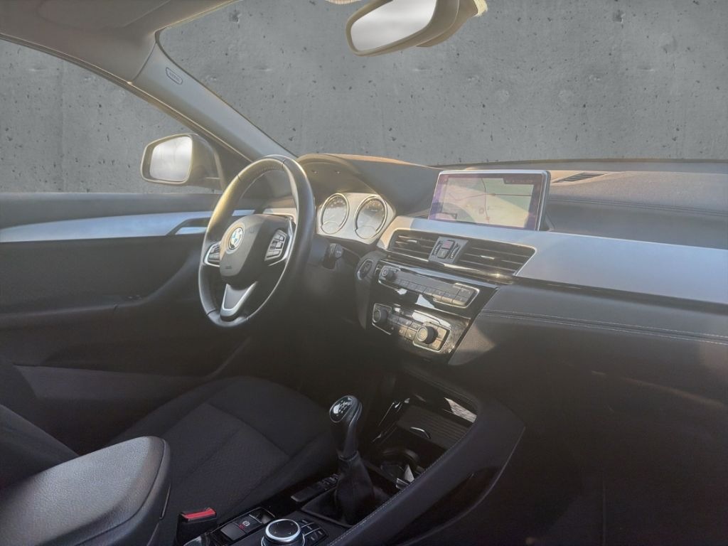 BMW X2 sDrive18i Advantage LED Navi Temp Klimaauto foto 13