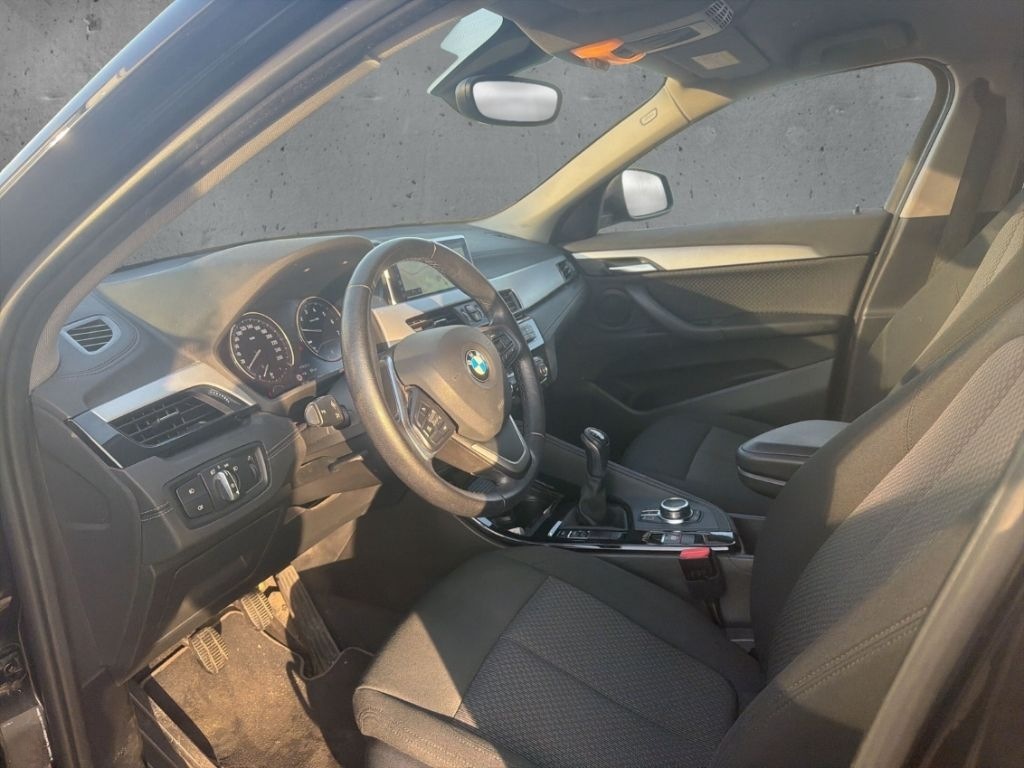 BMW X2 sDrive18i Advantage LED Navi Temp Klimaauto foto 7