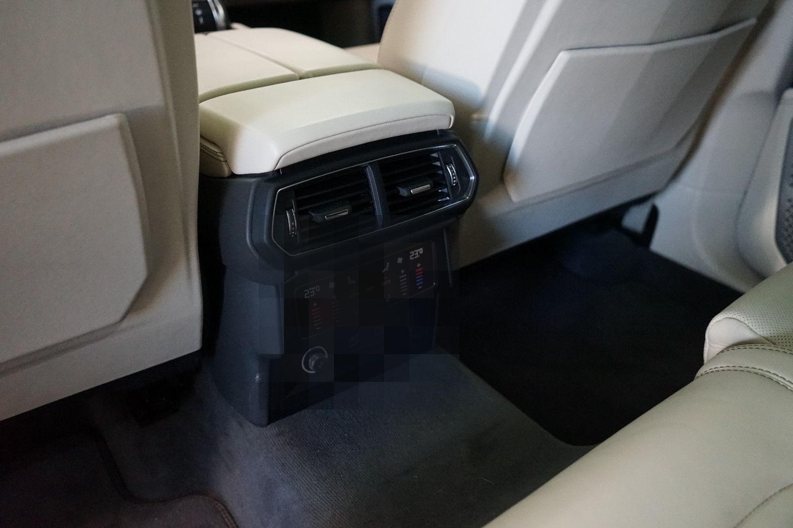 Lamborghini Urus 23"+Akrapovic+B&O+Panorama+Massage+Sitzkli. foto 19