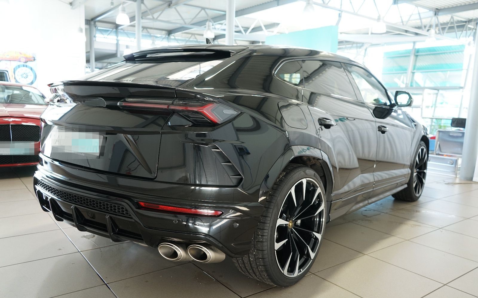 Lamborghini Urus 23"+Akrapovic+B&O+Panorama+Massage+Sitzkli. foto 5