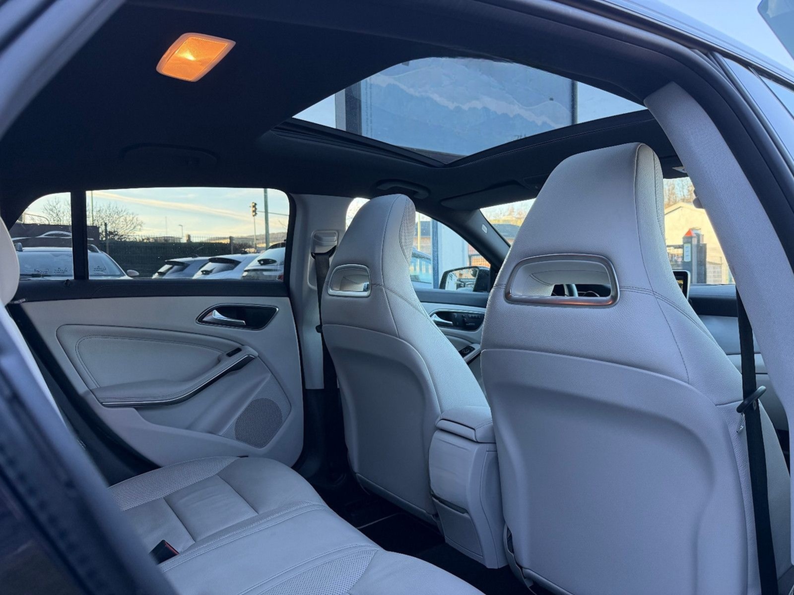 Mercedes-Benz CLA 250 SB 4Matic AMG-Line PANO/NAVI/NIGHT/R-KAM foto 23