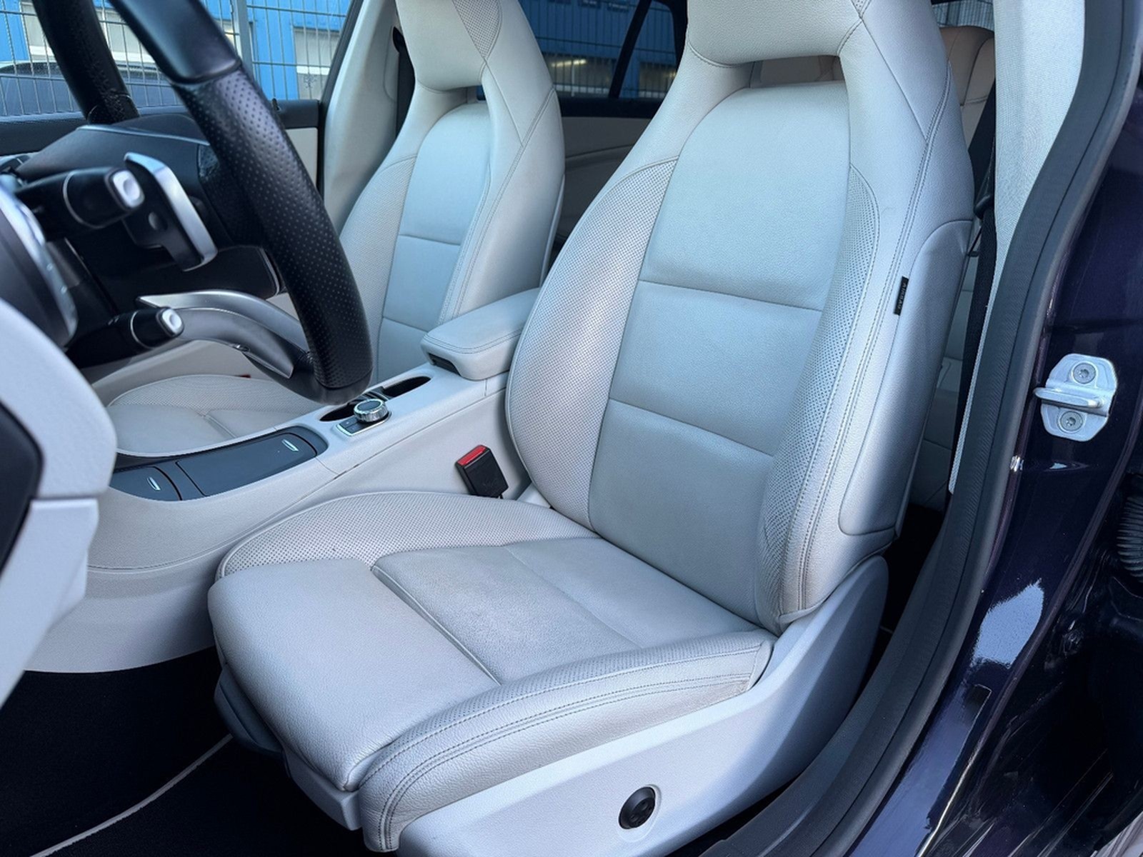 Mercedes-Benz CLA 250 SB 4Matic AMG-Line PANO/NAVI/NIGHT/R-KAM foto 27