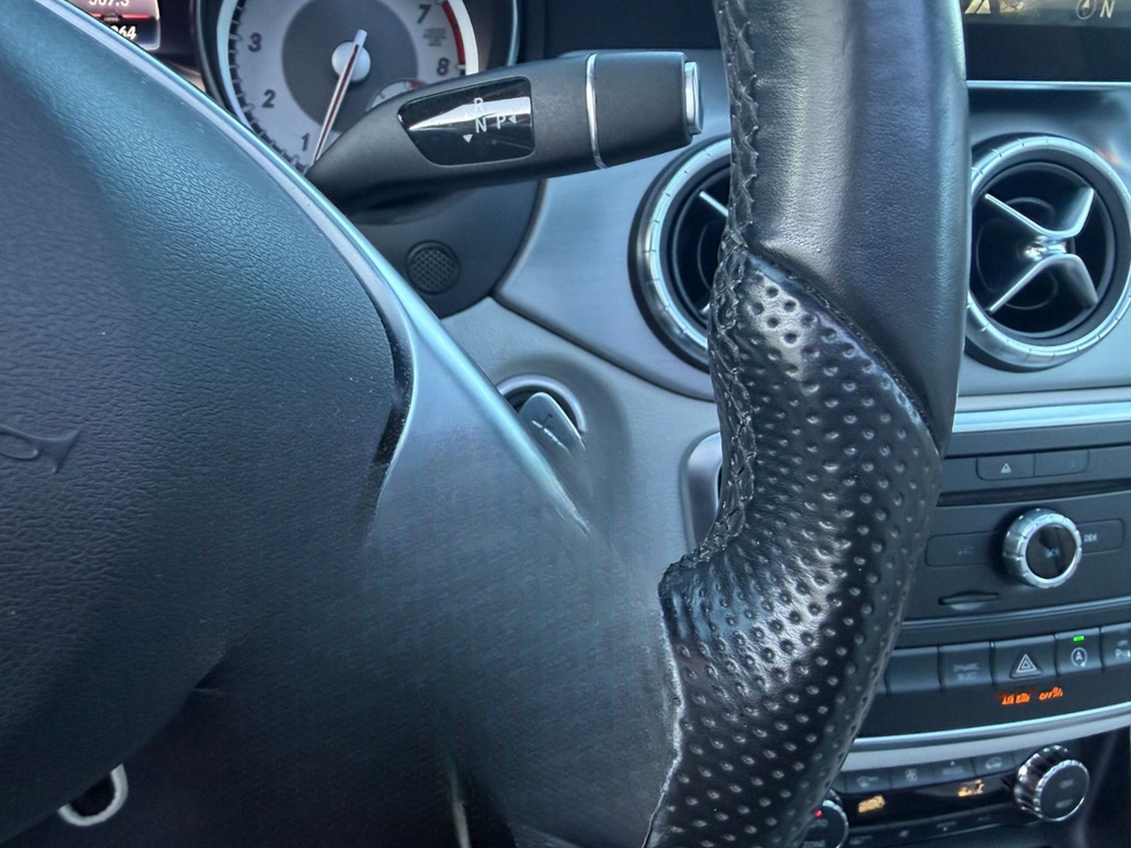 Mercedes-Benz CLA 250 SB 4Matic AMG-Line PANO/NAVI/NIGHT/R-KAM foto 43
