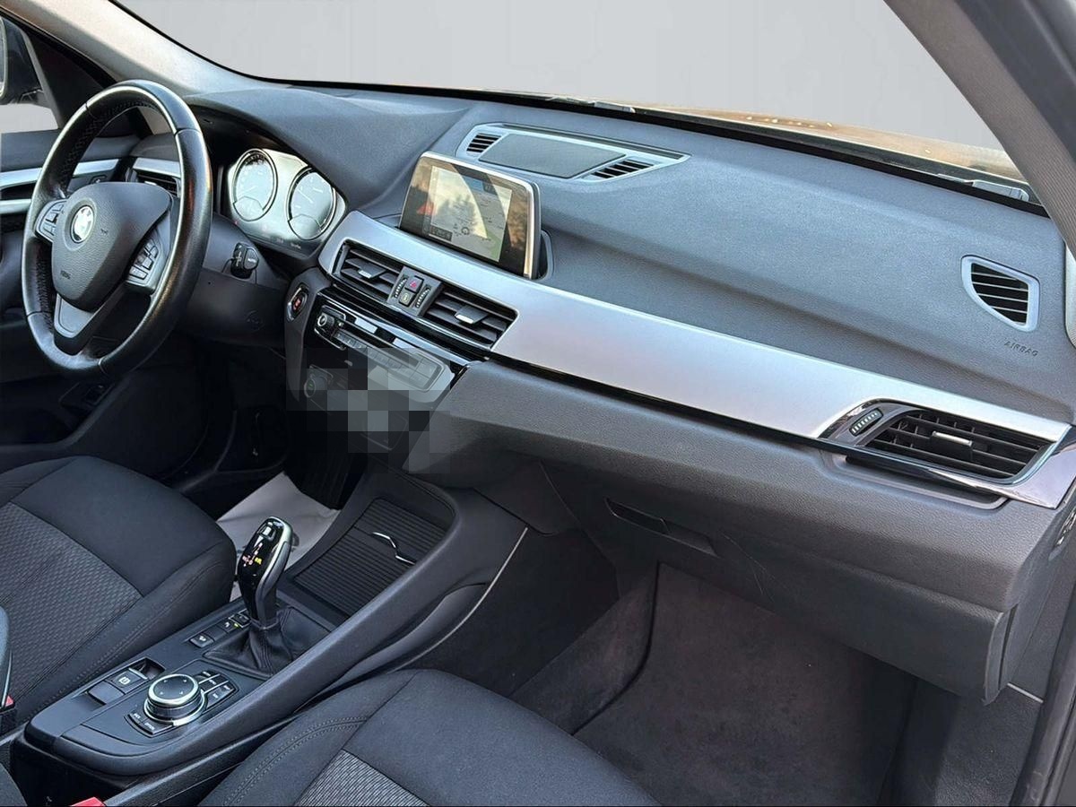 BMW X1 xDrive18d  Advantage #AUT #LED #NAV #AHK #KAM foto 14