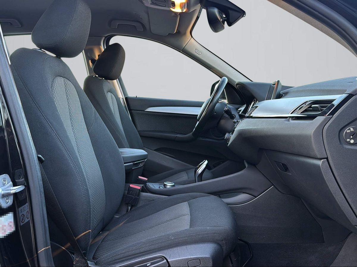 BMW X1 xDrive18d  Advantage #AUT #LED #NAV #AHK #KAM foto 15