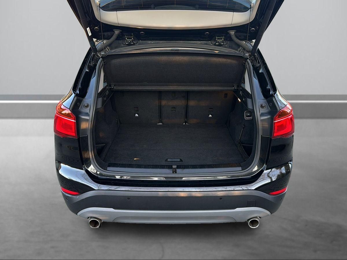 BMW X1 xDrive18d  Advantage #AUT #LED #NAV #AHK #KAM foto 17