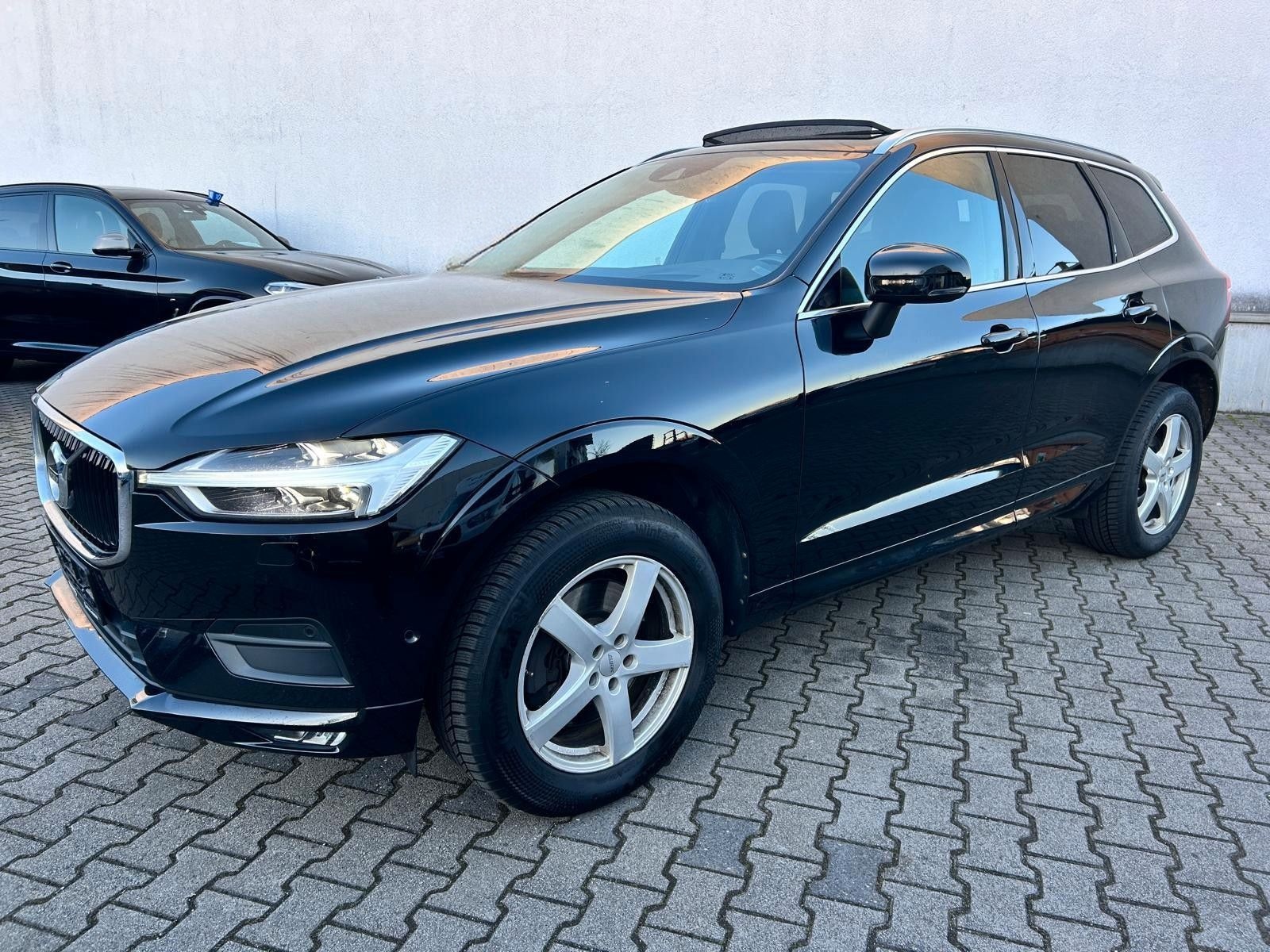 Volvo XC 60 Momentum AWD|1.HD|H-UP|PANO|DIGITAL|4xSHZ foto 8