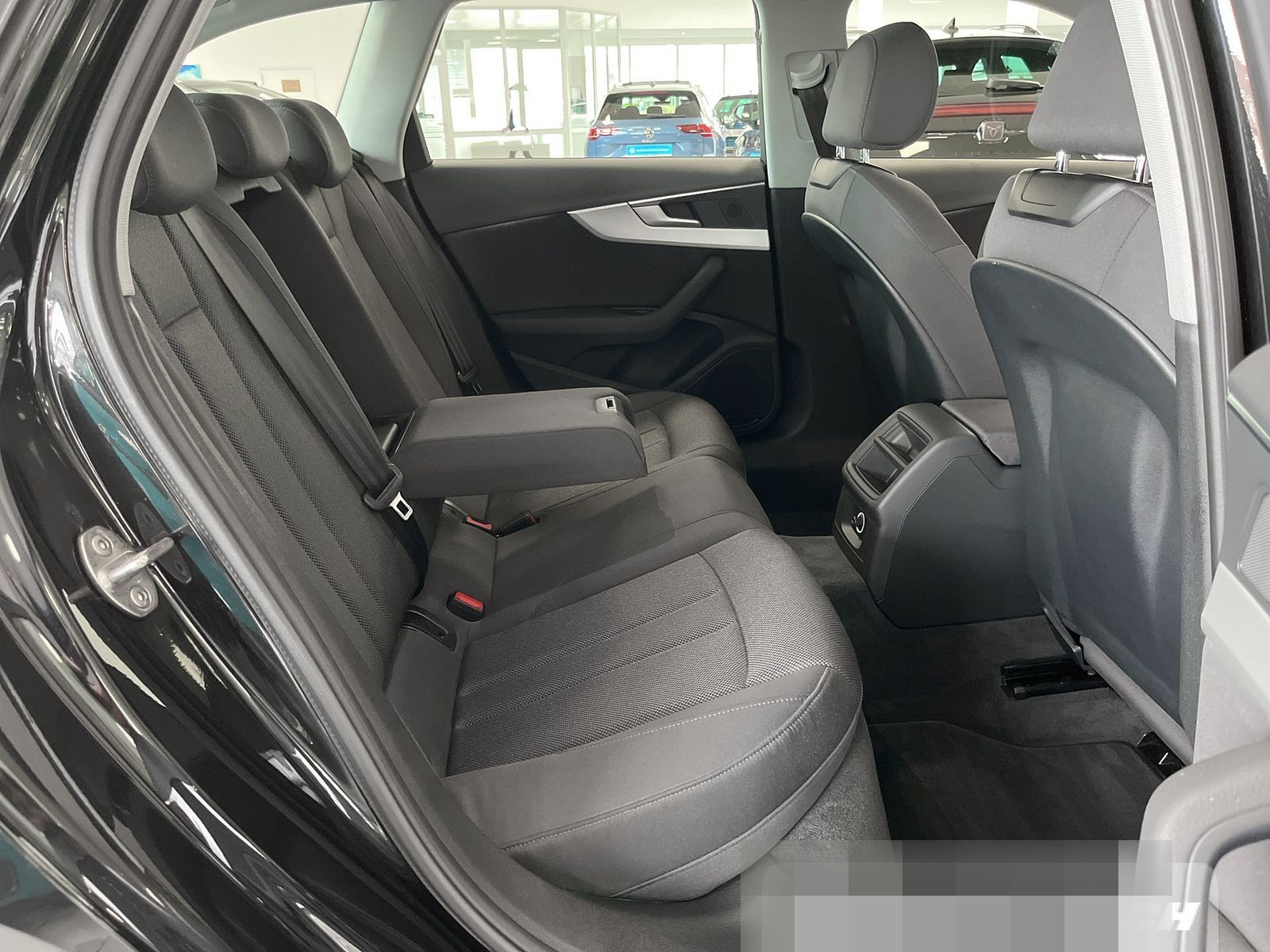 Audi A4 Avant 1.4 TFSI basis S-tronic Sitzhzg. PDC foto 8