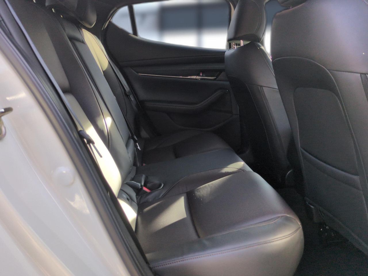 Mazda 3 2.5 e-SKYACTIV-G Takumi FWD Bluetooth Navi LED foto 20