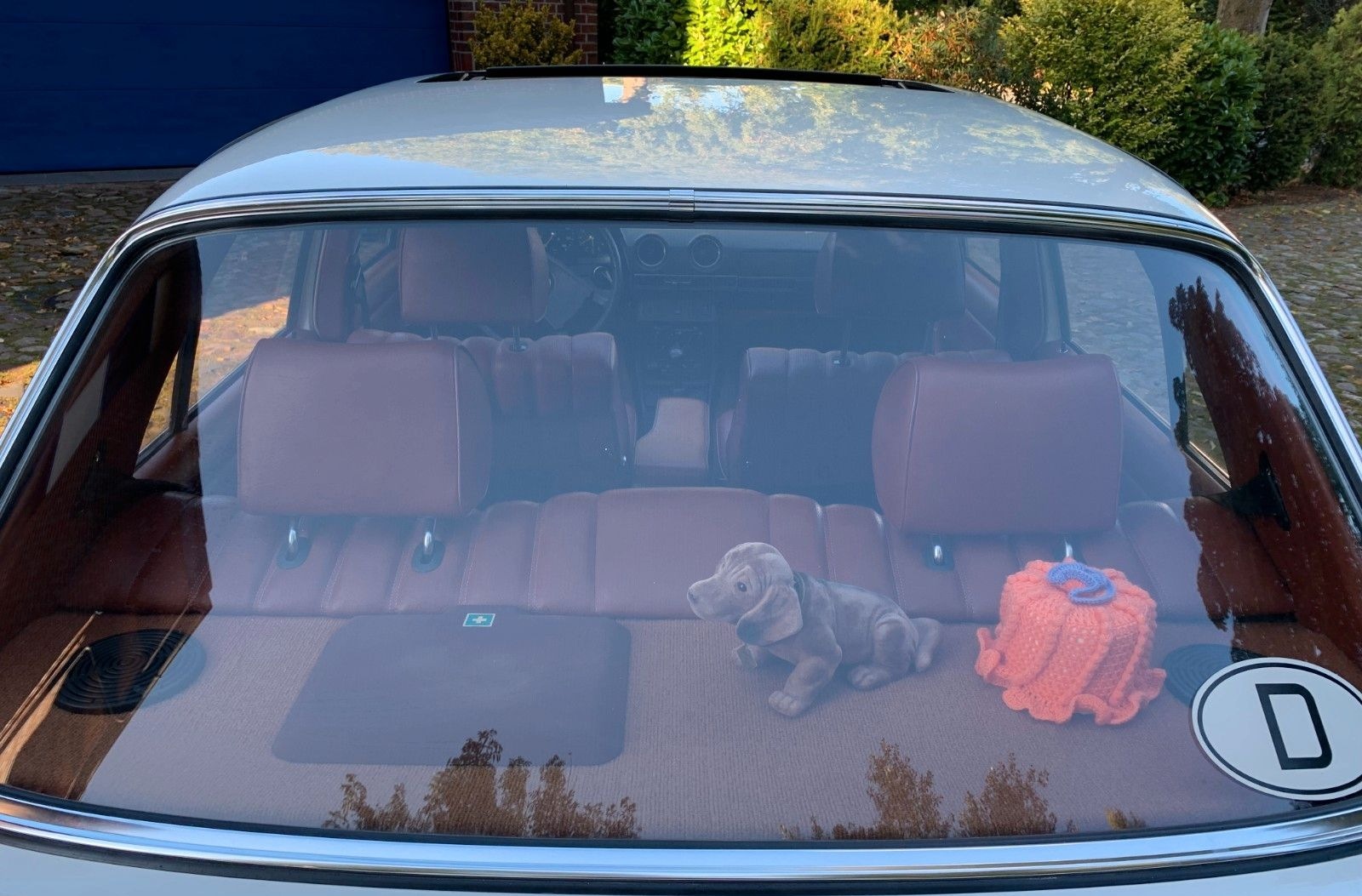 Mercedes-Benz W123 240D foto 6