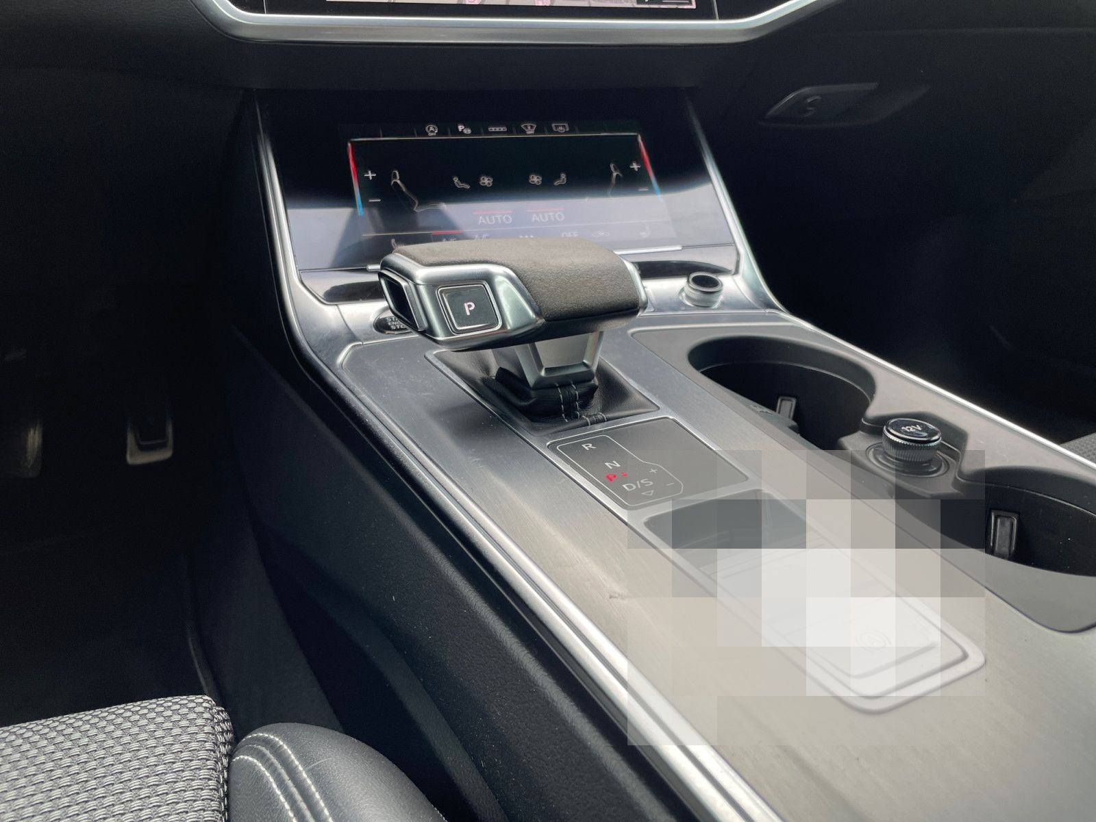 Audi A6 Avant 45 TDI quattro S-trnc S-line AHK 360° foto 8