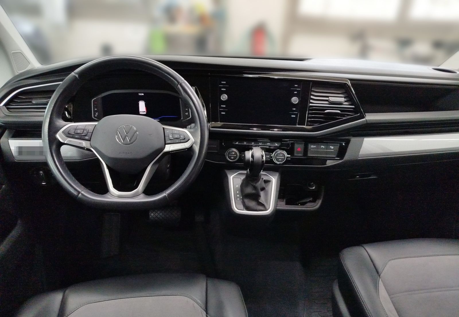 Volkswagen T6.1 Multivan 2.0 TDI DSG 4Motion Generation Six foto 13