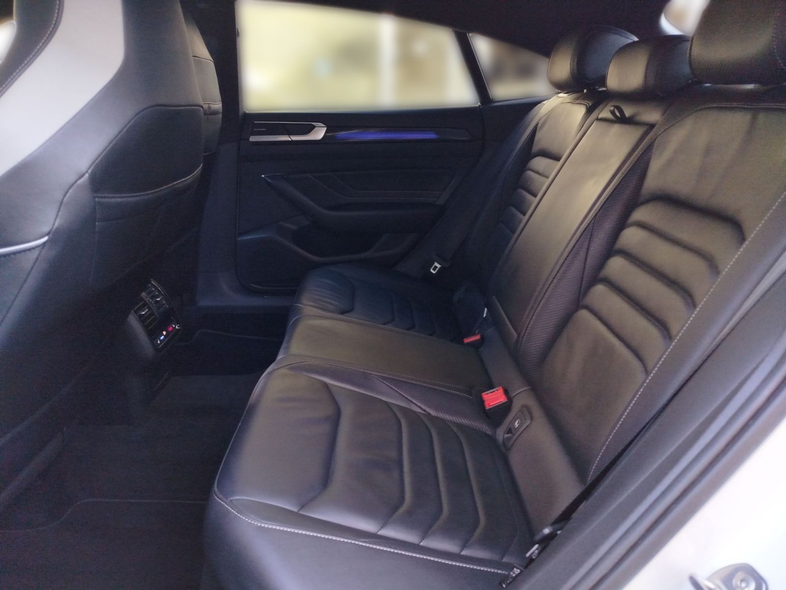 Volkswagen Arteon 2.0 TDI DSG R-Line 4Motion Navi Standheiz foto 10