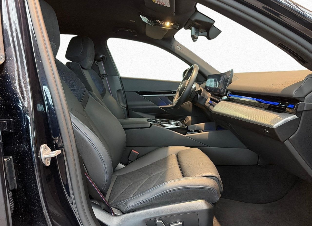 BMW 520d xDrive M Sport Pro LivePro,H/K,AdLED,PAPro foto 10