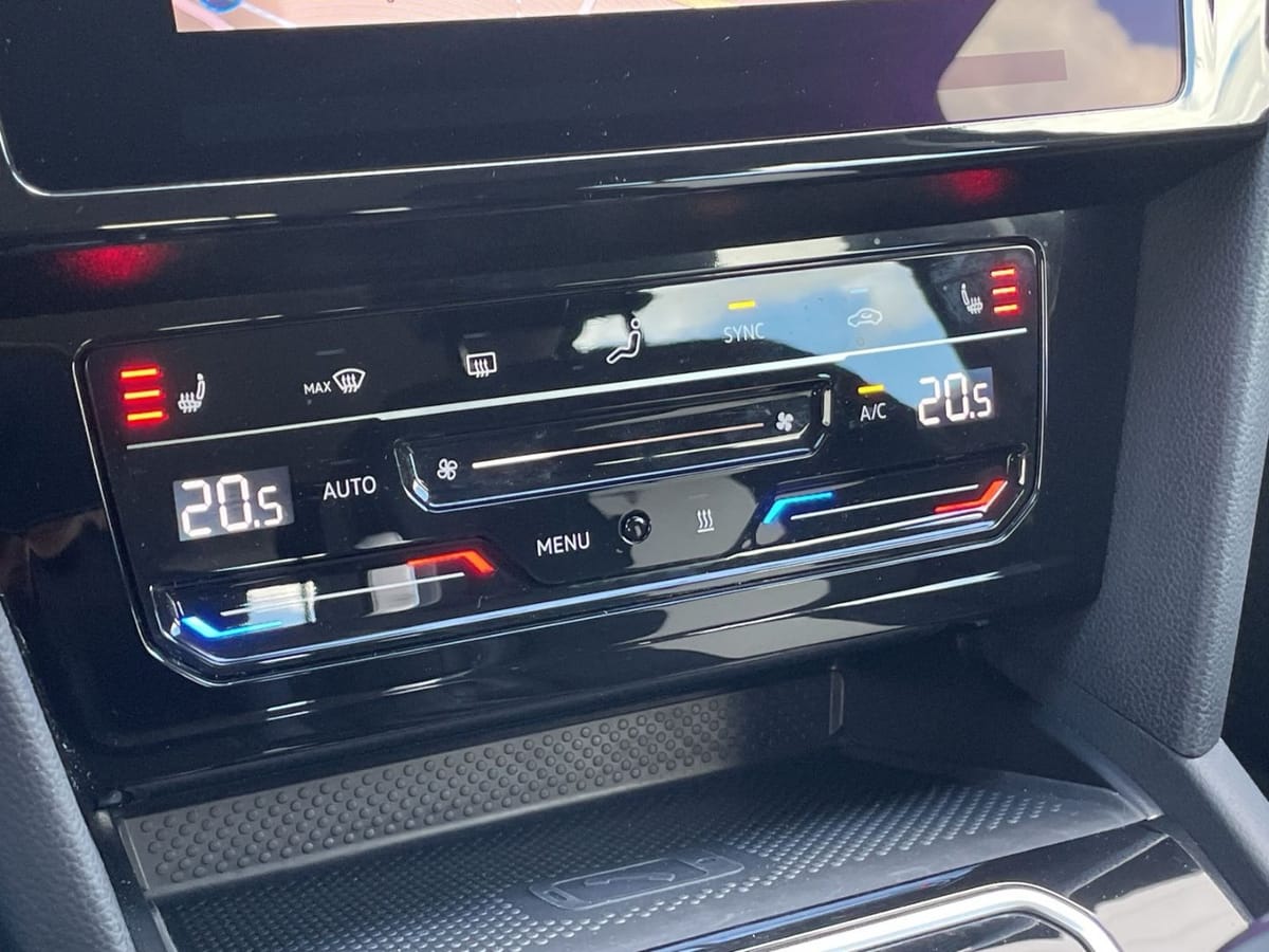 Volkswagen Passat 2.0 TSI DSG Elegance Standhzg AHK Kamera foto 23