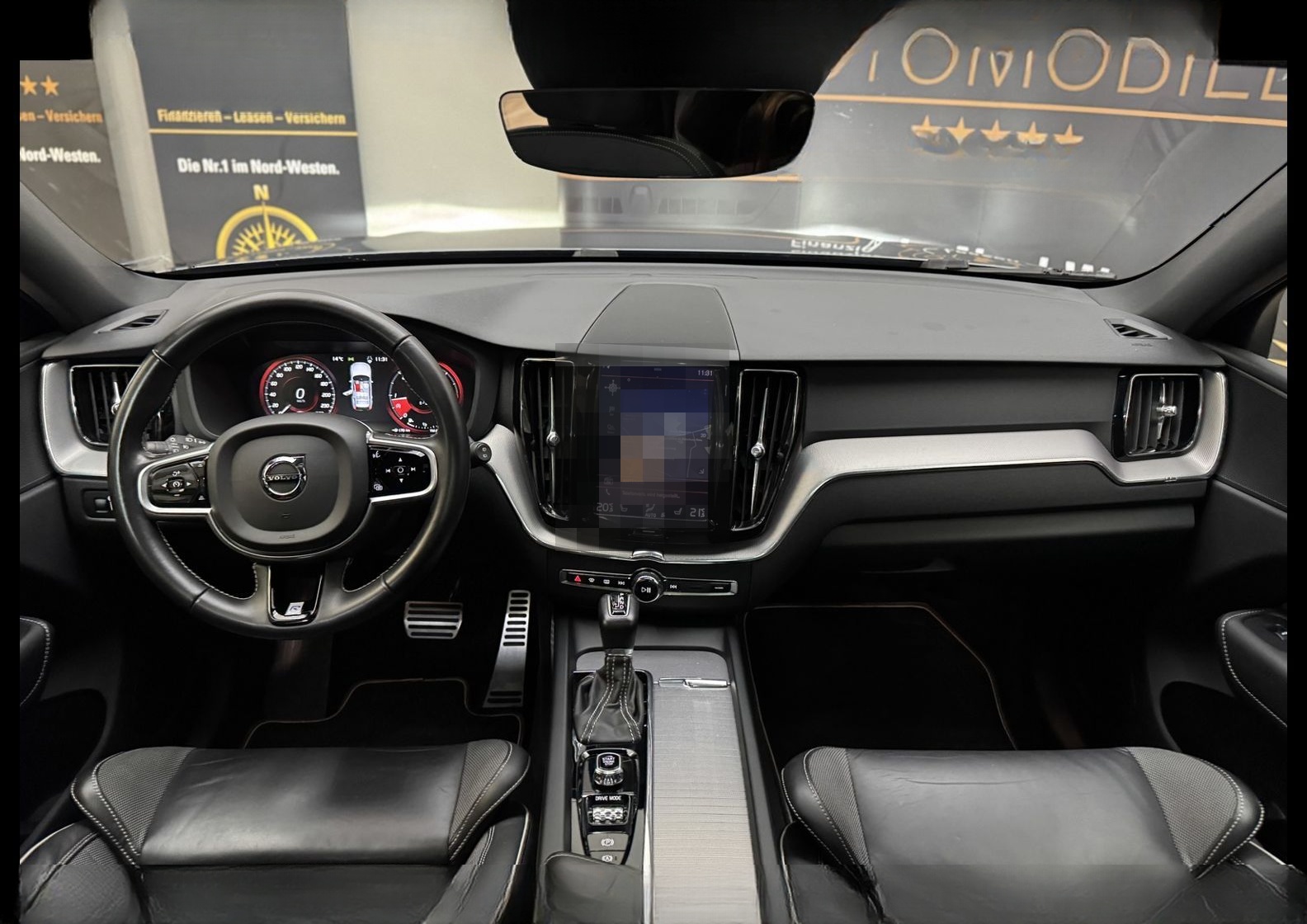 Volvo XC60 D4 R-Design *LED*PANO*BLIS*360°*MEMORY* R D foto 18