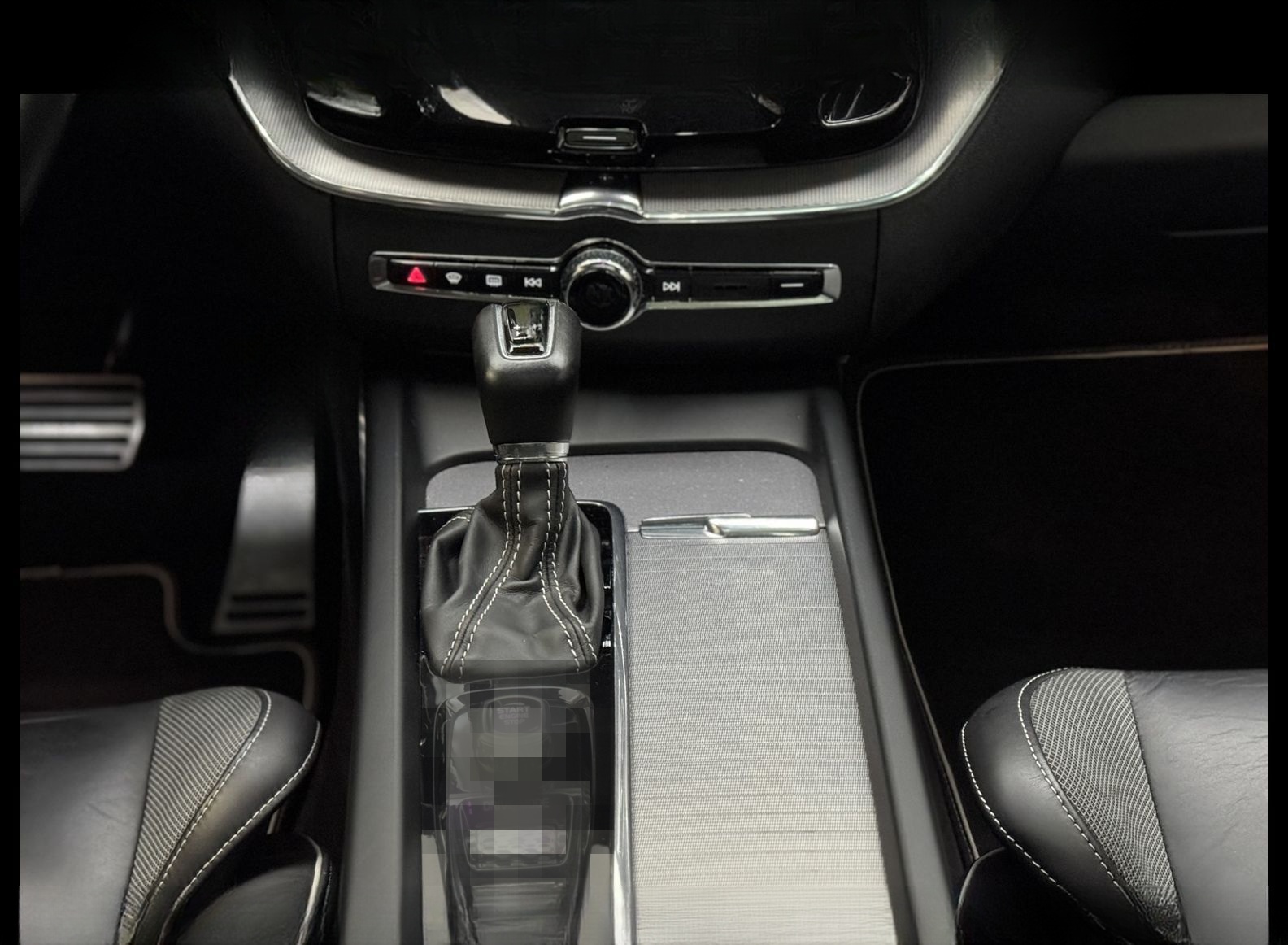 Volvo XC60 D4 R-Design *LED*PANO*BLIS*360°*MEMORY* R D foto 19