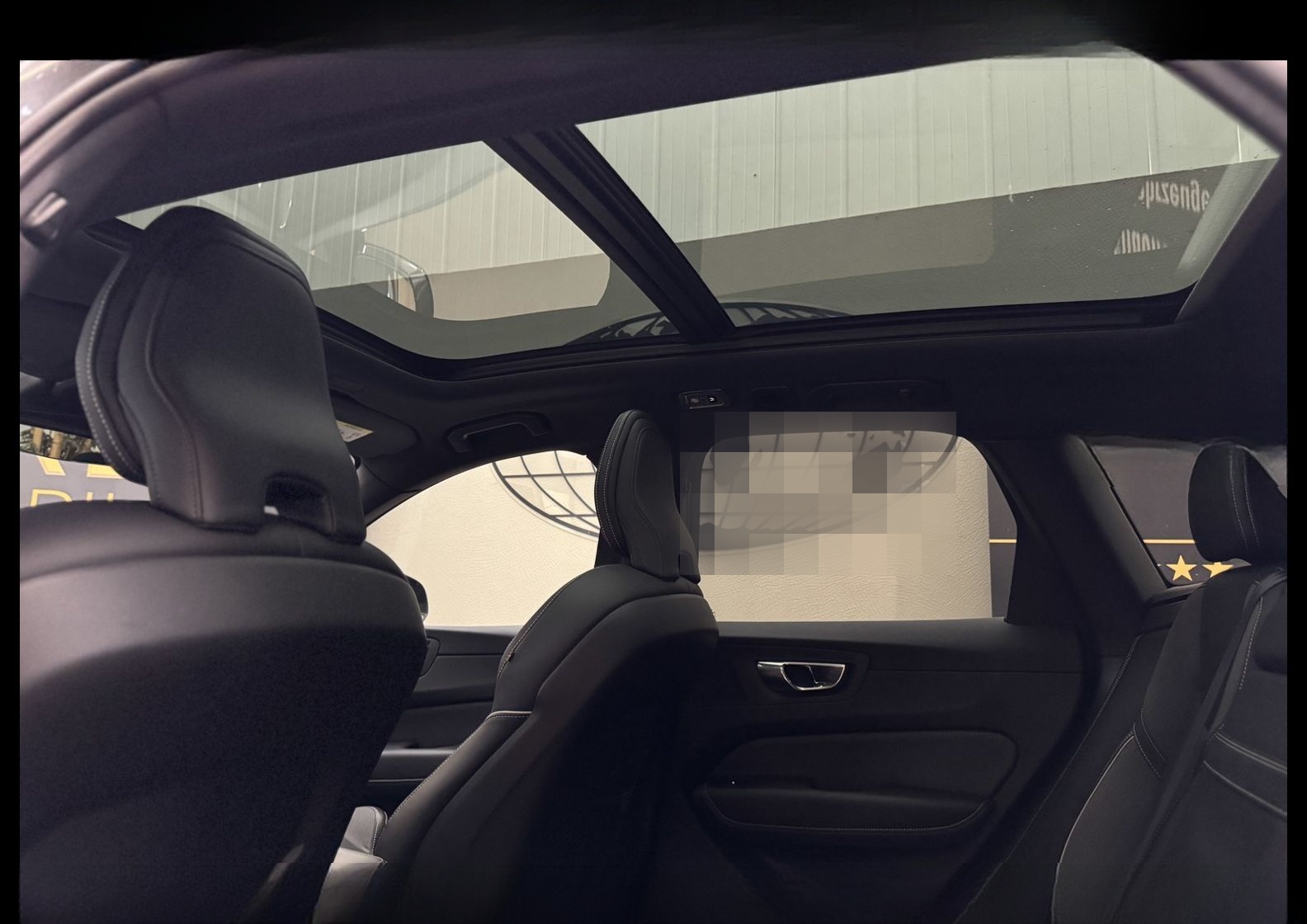 Volvo XC60 D4 R-Design *LED*PANO*BLIS*360°*MEMORY* R D foto 25