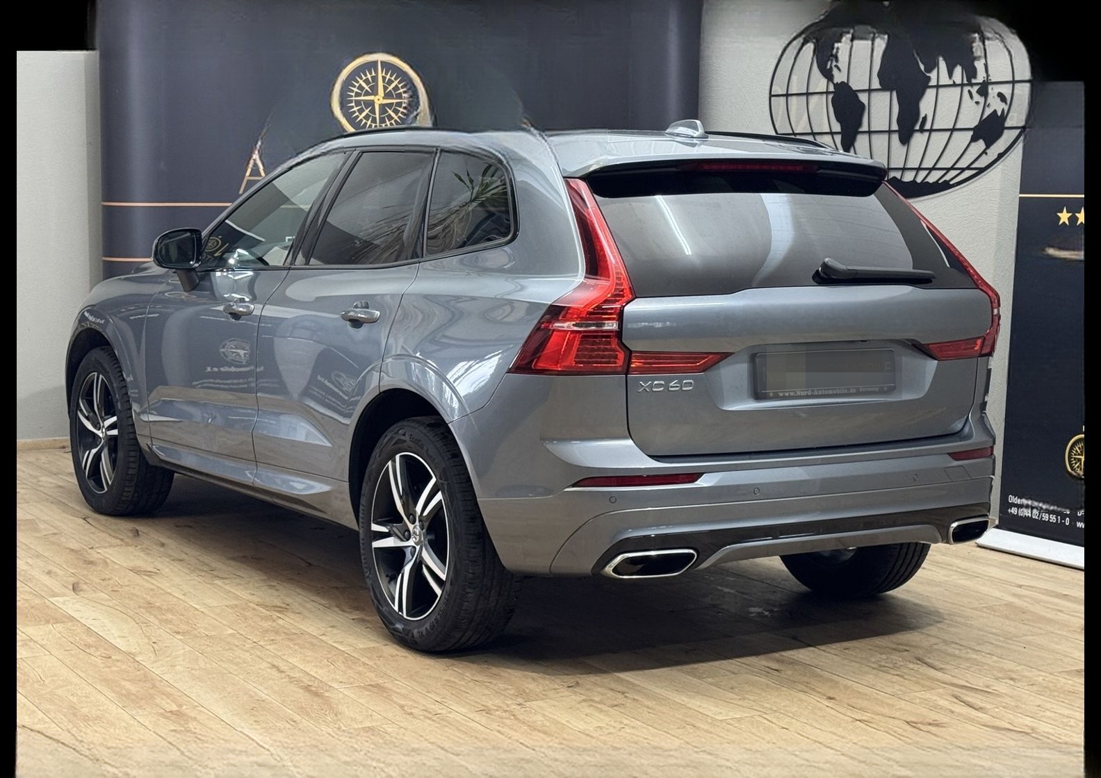 Volvo XC60 D4 R-Design *LED*PANO*BLIS*360°*MEMORY* R D foto 7
