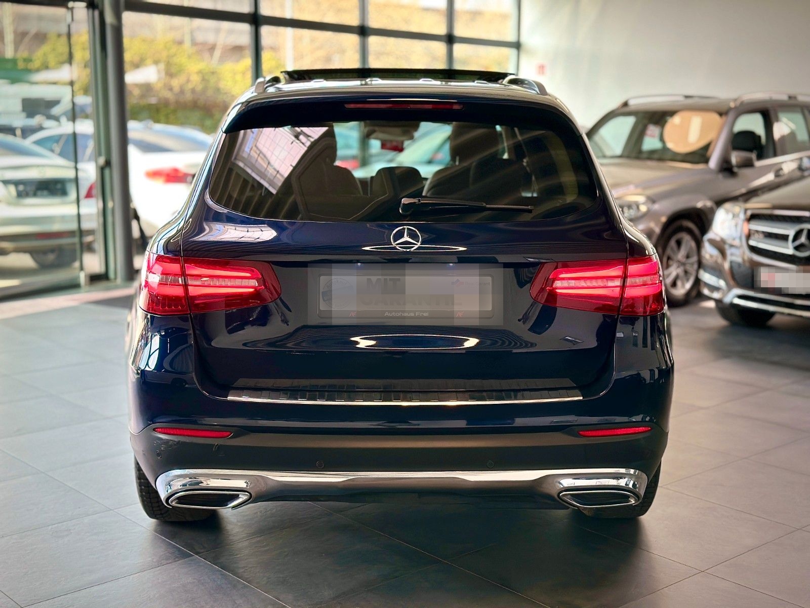Mercedes-Benz GLC 220d 4Matic Exclusive 1.Hand*Distro+*Pano*AH foto 11