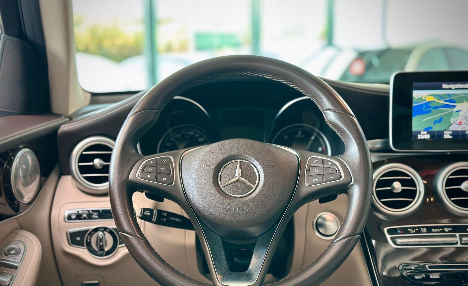 Mercedes-Benz GLC 220d 4Matic Exclusive 1.Hand*Distro+*Pano*AH foto 17
