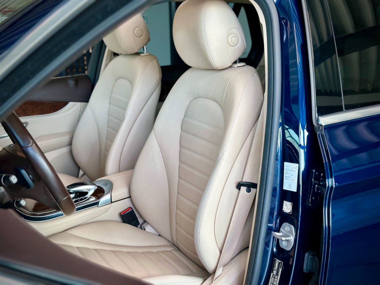 Mercedes-Benz GLC 220d 4Matic Exclusive 1.Hand*Distro+*Pano*AH foto 4