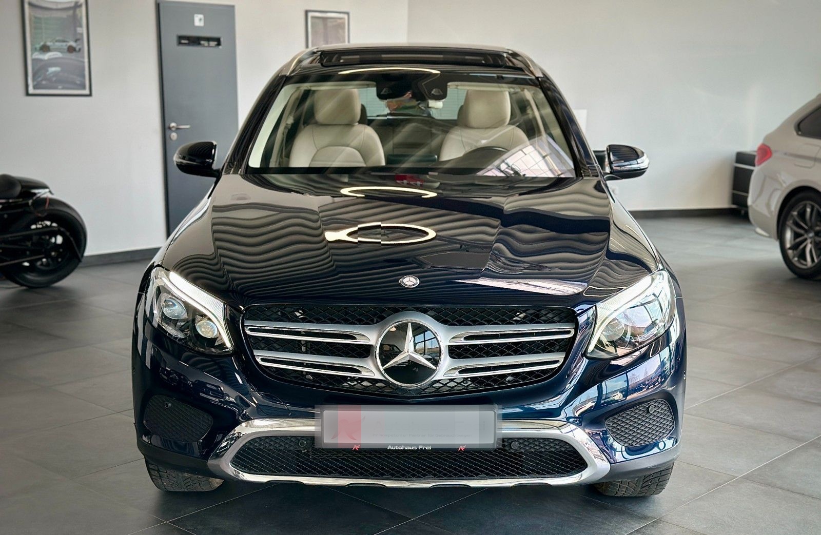 Mercedes-Benz GLC 220d 4Matic Exclusive 1.Hand*Distro+*Pano*AH foto 5