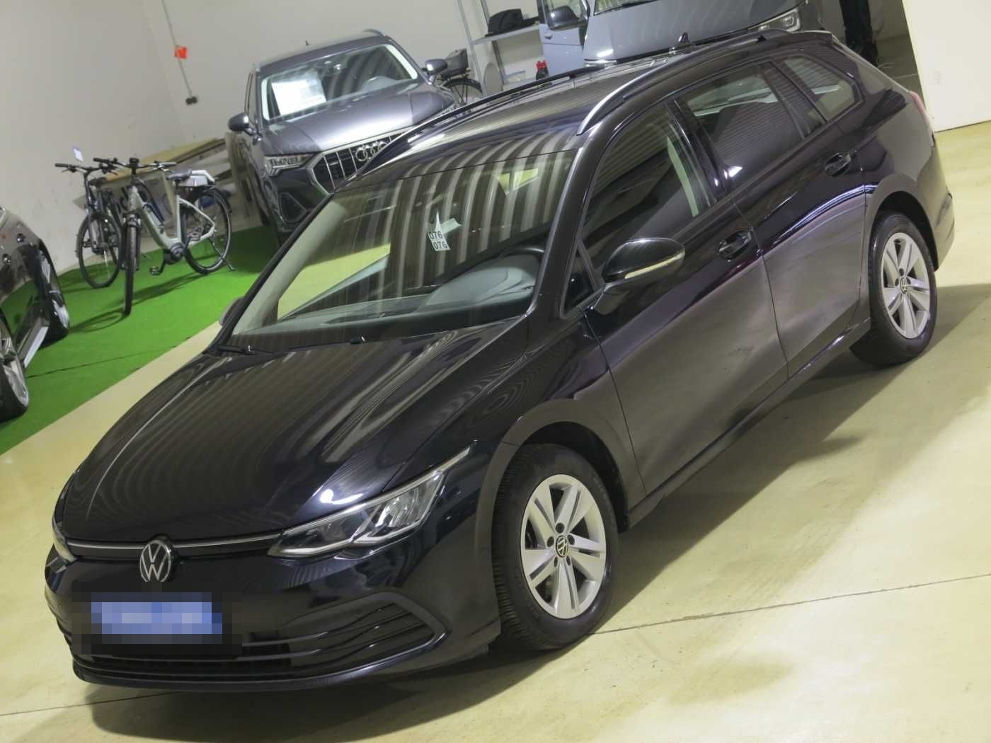 Volkswagen Golf VIII Variant 2.0 TDI SCR DSG7 Life Navi foto 2