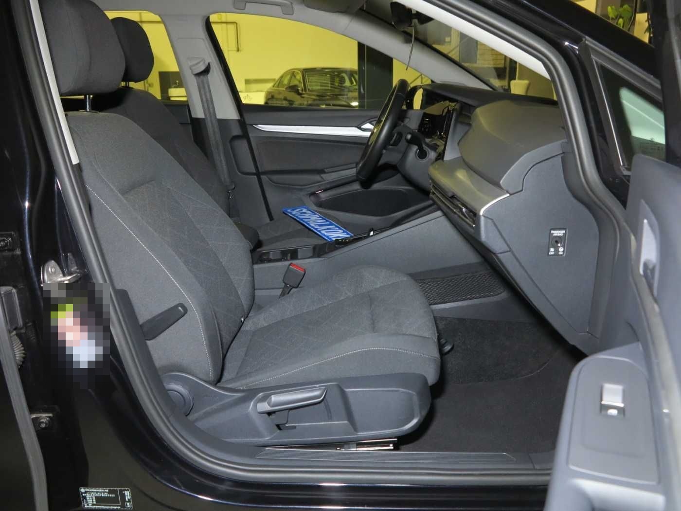 Volkswagen Golf VIII Variant 2.0 TDI SCR DSG7 Life Navi foto 11