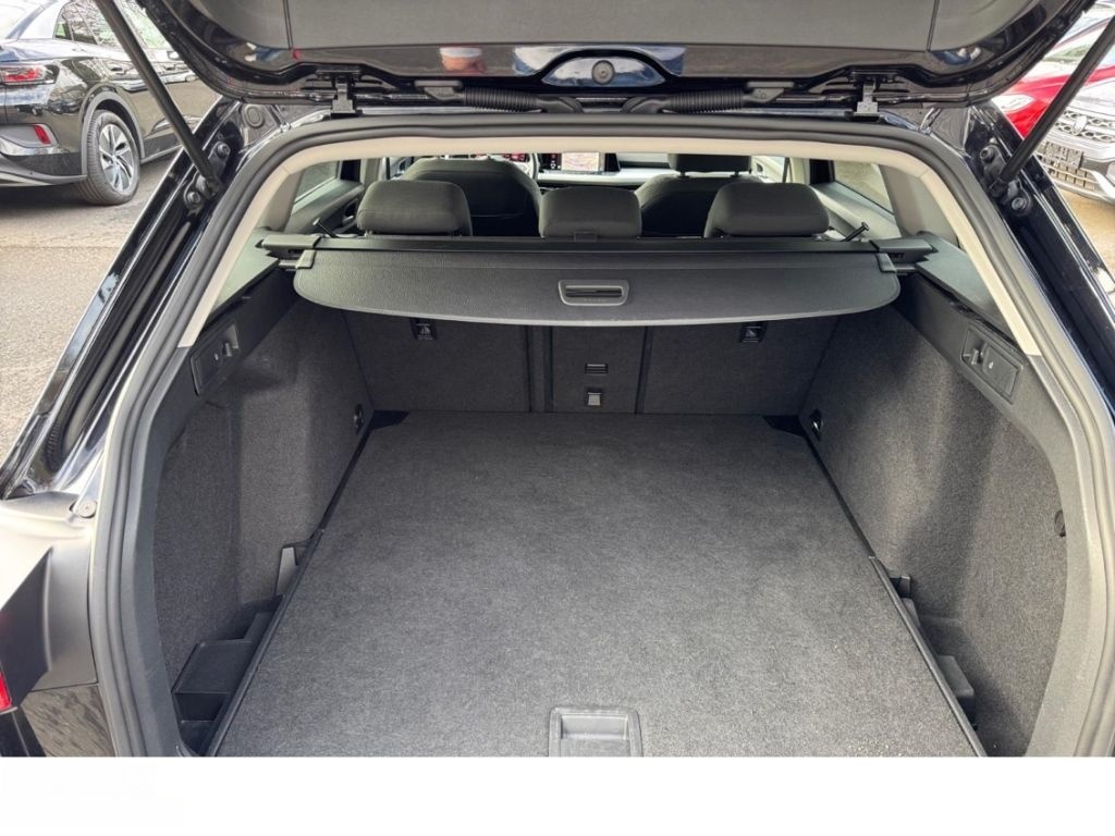 Volkswagen Golf Variant 2.0 TDI NAVI ACC LED SHZ PDC LM foto 8