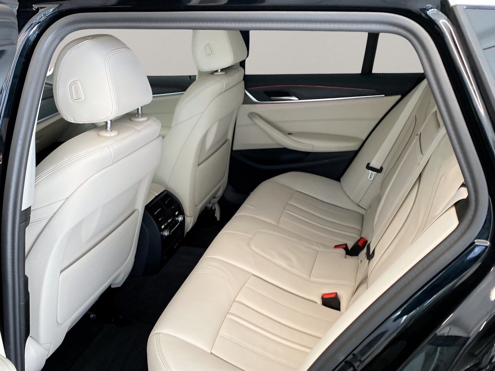 BMW 530d xDrive Touring Standheizung Kamera Alarm foto 6